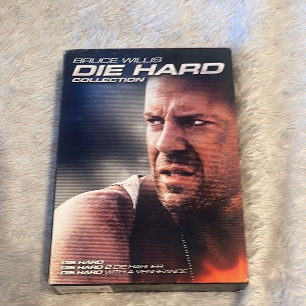 Bruce Willis die hard collection DVD set